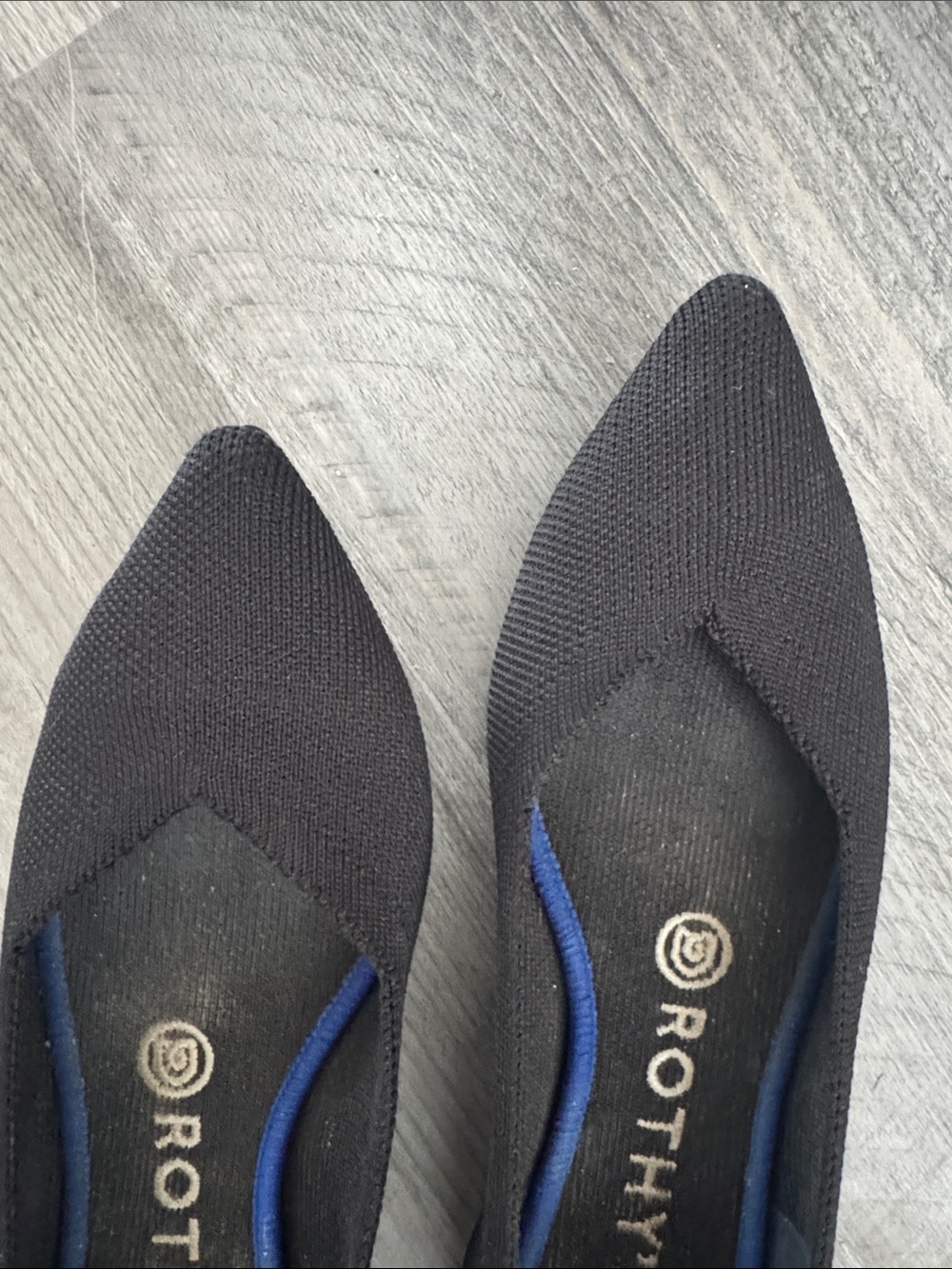 Rothy's Black Pointed Knit Flats with Blue Size 7.5W - Picture 4 of 9
